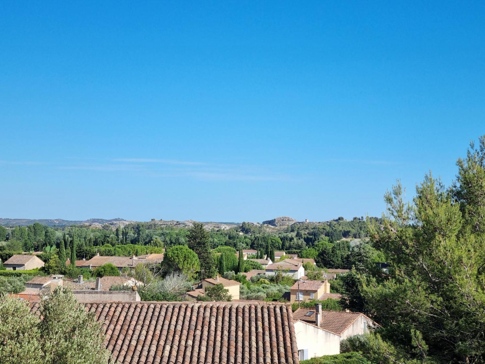 Les Garrigues De La Vallee Des Baux Paradou Εξωτερικό φωτογραφία