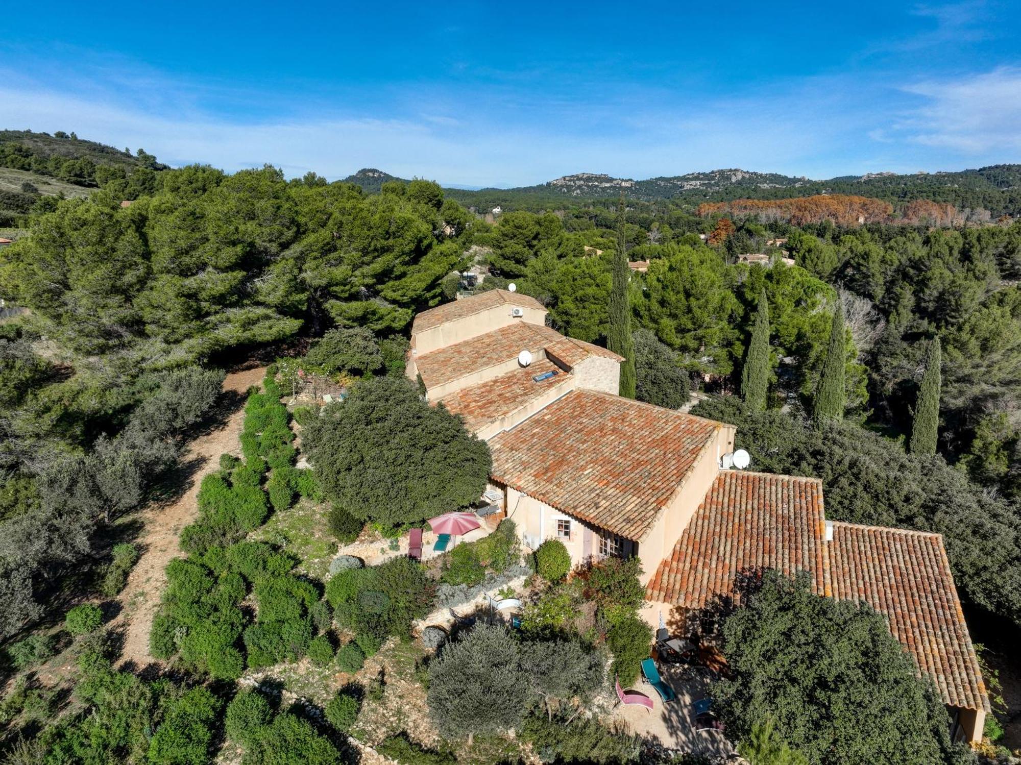 Les Garrigues De La Vallee Des Baux Paradou Εξωτερικό φωτογραφία